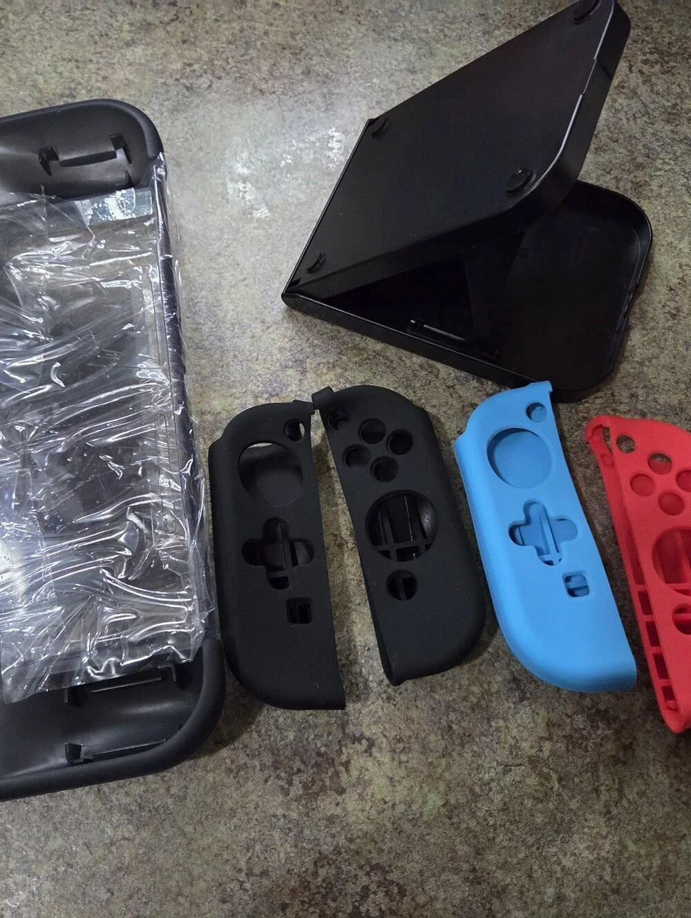 Nintendo Switch Carry Case with Storage, and Extras.